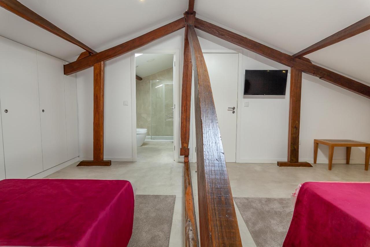 Up Tree Nature Rooms Aveiro Bagian luar foto